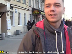 Молодые, русские парни трахают сексуальную русскую мамочку Риту Раш (Rita Rush) за деньги в подсобке